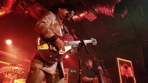 FB_IMG_1542090205908