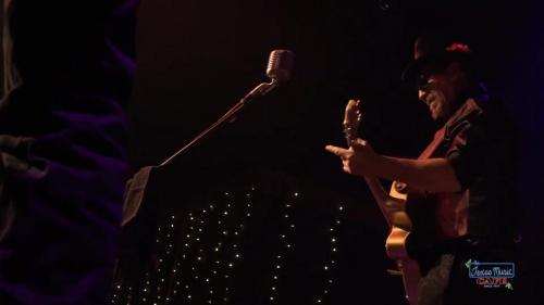 Sequence-01.Still043