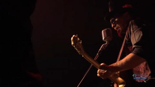 Sequence-01.Still060